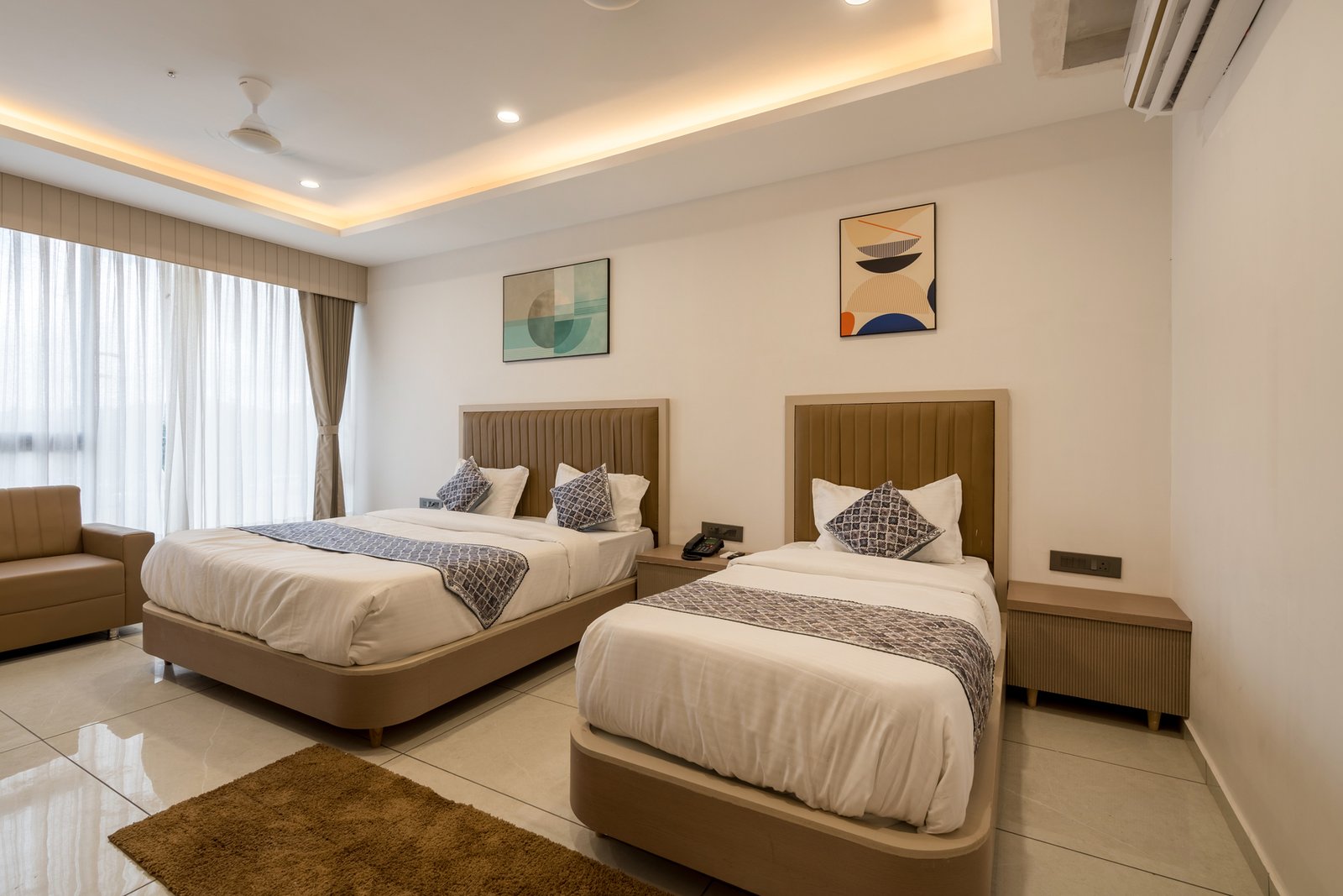 3 Bed Room at Hotel The Province Regency